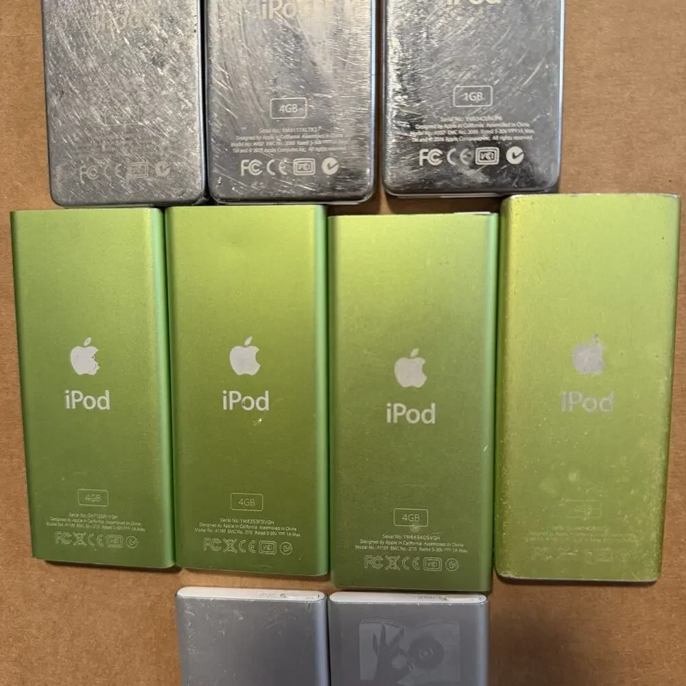Apple iPod Nano 1st & 2nd Gen Black Green Silver MP3 Lot Of 9 READ DESCRIPTION
